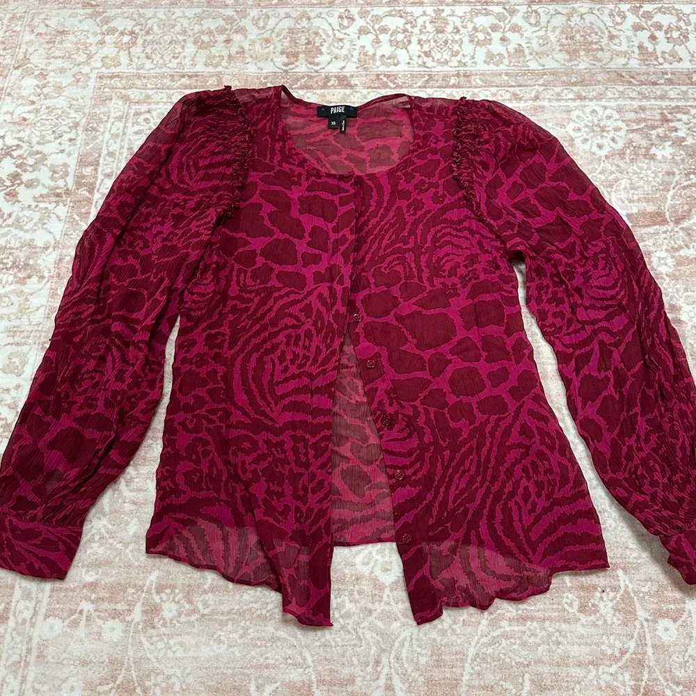 100% Silk PAIGE Animal Print Button Up Blouse - Picture 1 of 9